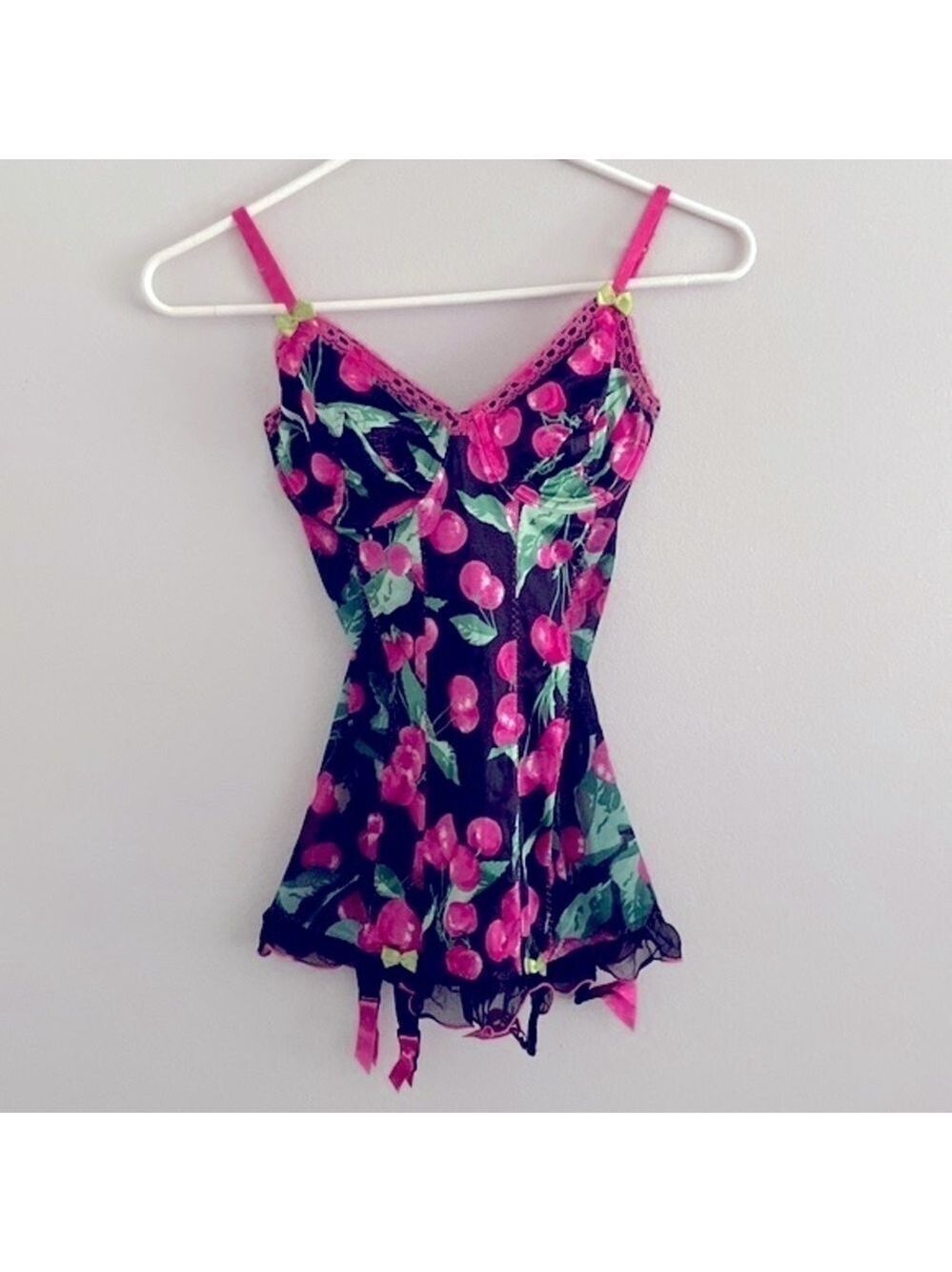 Victoria’s Secret vintage Y2K cherry garter slip